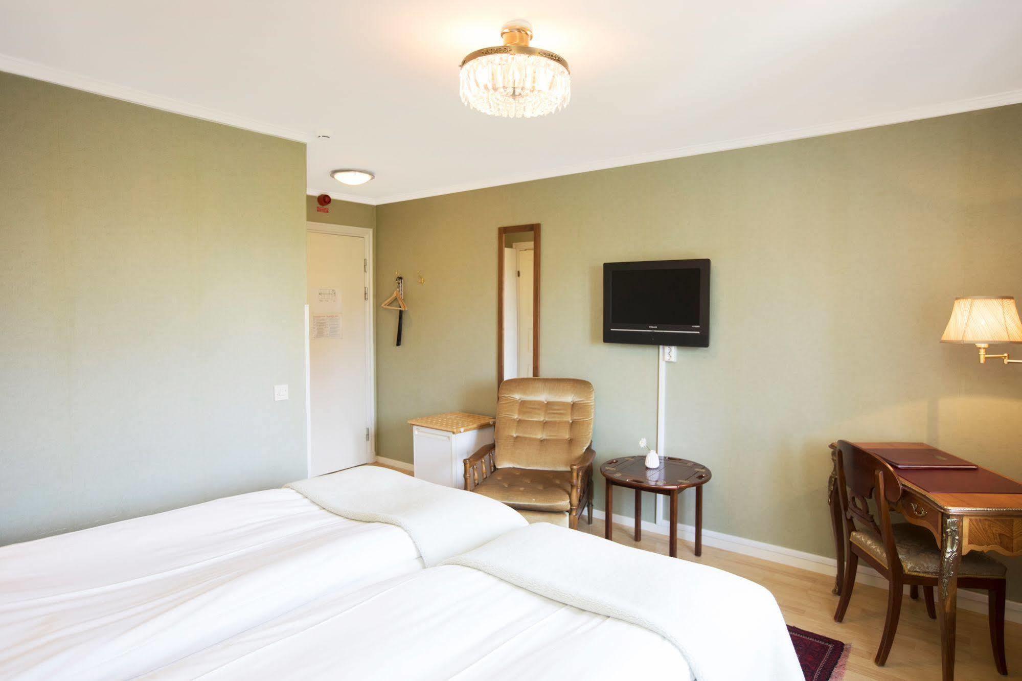 Hotell Lindgarden VBY Exterior foto